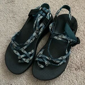 Chaco size 8 Dark Green Black Water Sandals